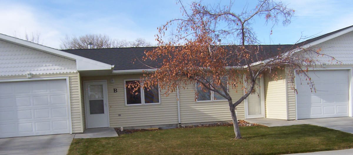 Photos of The Surrey in Powell, WY